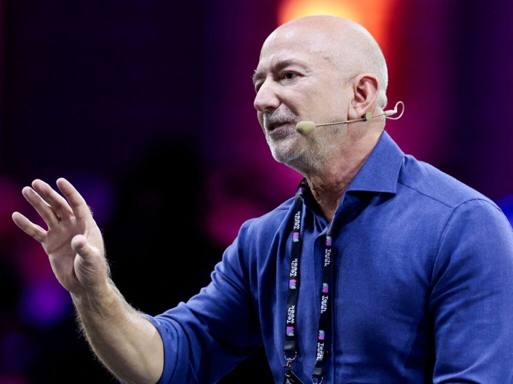 Jeff Bezos asegura que la creatividad será el único escudo humano frente a la inteligencia artificial